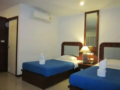 Deeden Pattaya Resort - 5
