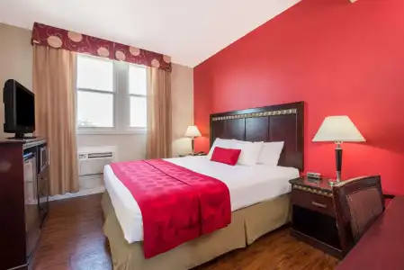 Ramada by Wyndham San Diego Airport - 26