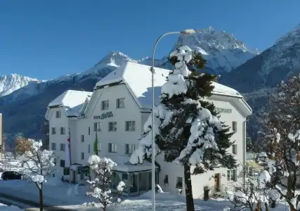Typically Swiss Altana - 75