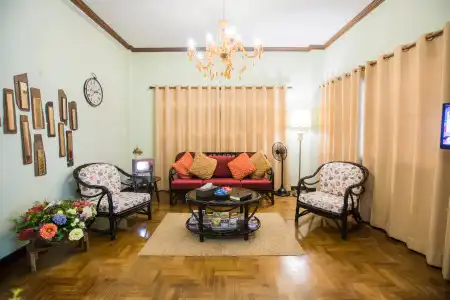 iRoom Boutique House - 9