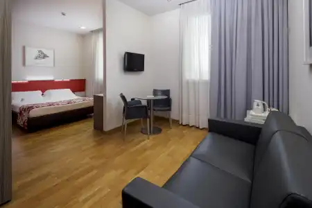 Best Western Falck Village - 78