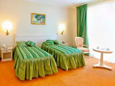 Alleya Grand - 40