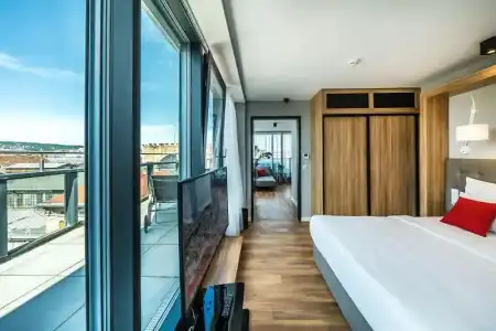 Up Budapest - 49
