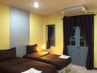 Andaman Place Guesthouse - 3