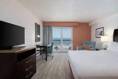 Hilton Garden Inn Daytona Beach Oceanfront - 74