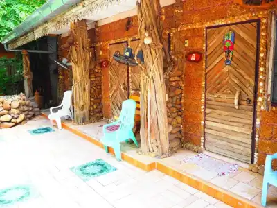 Three J Guesthouse - 51