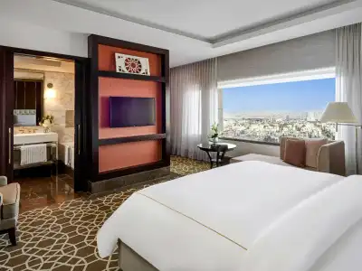 Fairmont - 4