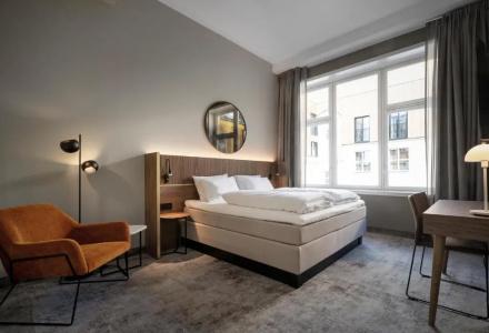 Karl Johan - 54