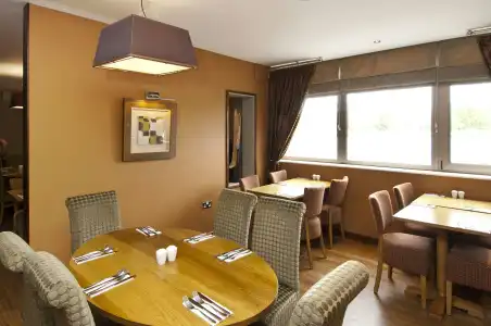 Premier Inn London Hanger Lane - 27