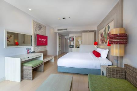 Ramada by Wyndham Phuket Deevana - 6