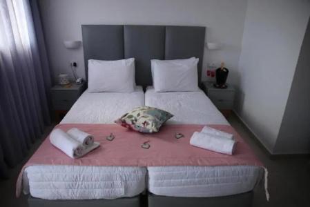 Mar n Mar Crown-Suites - 28