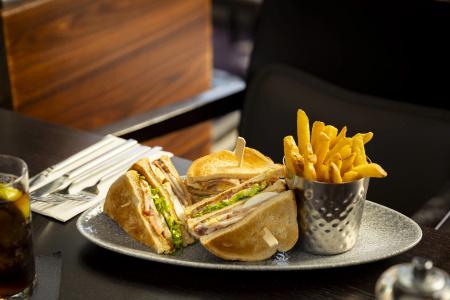 Crowne Plaza Glasgow by IHG - 13