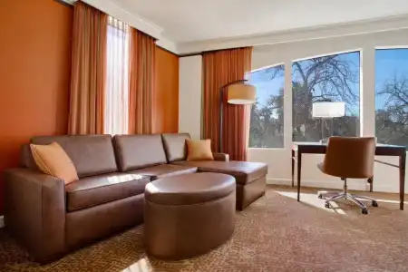 The Emily Morgan San Antonio - a DoubleTree by Hilton - 76