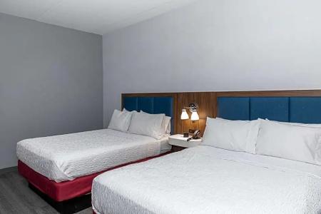 Hampton Inn & Suites Charlotte Steele Creek - 64