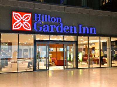 Hilton Garden Inn Frankfurt Airport - 18