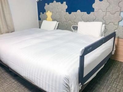 Comfort Suites Tokyo Bay - 5