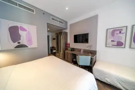 Premier Inn Dubai Barsha Heights - 29
