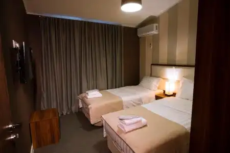 Apart West - 7