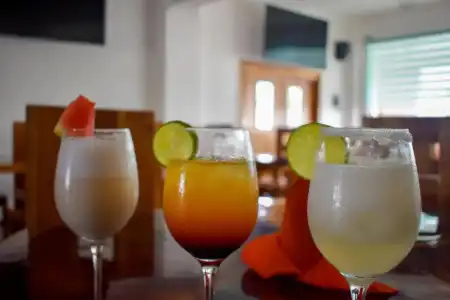 Maria de Lourdes Cancun - 13