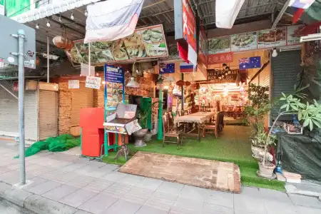 Vech Guesthouse Patong - 16