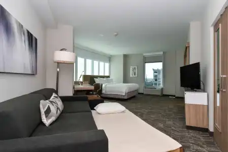 SpringHill Suites Charlotte City Center - 40