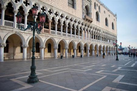 Bella Venezia - 38