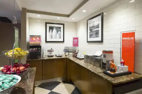 Hampton Inn Manhattan-Chelsea - 9
