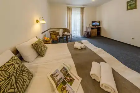 ZimaSnow Ski & Spa Club - 40