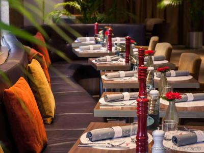 Mercure City Groningen Martiniplaza - 11