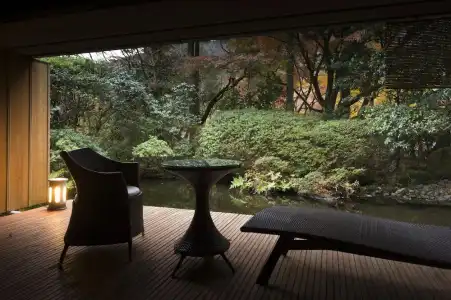 Tsubaki - 84