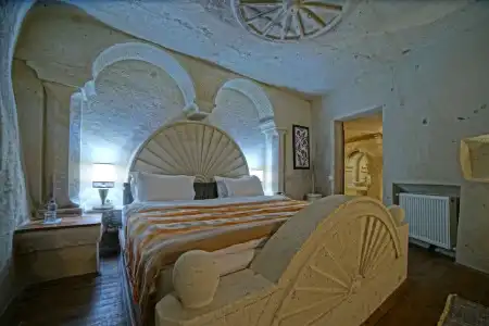 Taru Cave Suites - 128