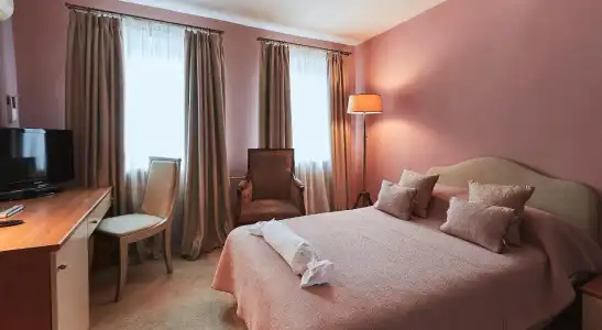 Vozdvyzhensky Boutique-Hotel - 51