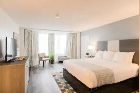 Sea Crest Beach Resort - 75