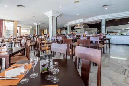 Illot Suites & Spa - 19