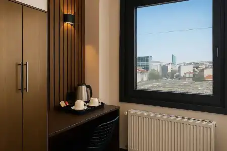 Black Art Otel - 21