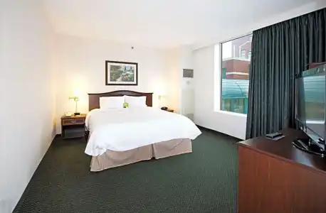 Hampton Inn by Hilton Ottawa - 80