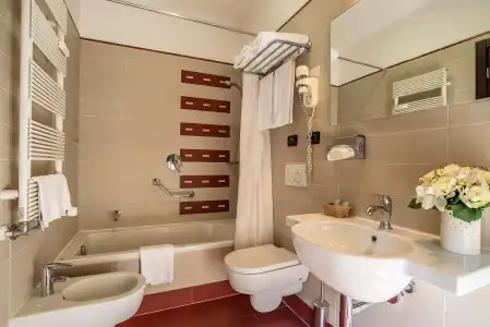 Merulana Inn Guest House - 7