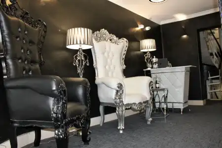 Galeria Valeria Seaside Downtown - Mag Quaint & Elegant Boutiques - 1