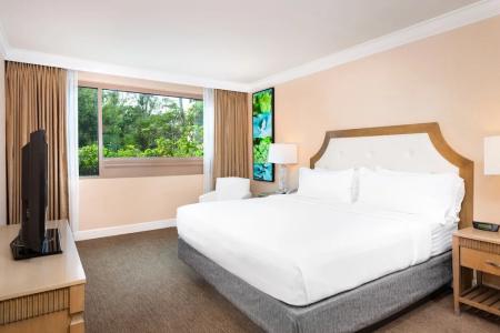 DoubleTree by Hilton San Diego Bayside - 110