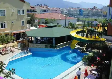 Maxwell Holiday Club - 30