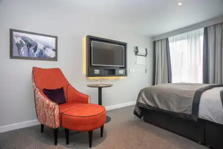 Ten Hill Place - 21