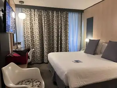 Hôtel Point France - 81