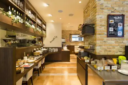 APA Nagatacho Hanzomon Ekimae - 9