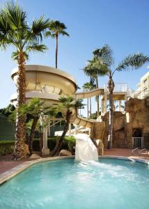 Sheraton Crescent - 44