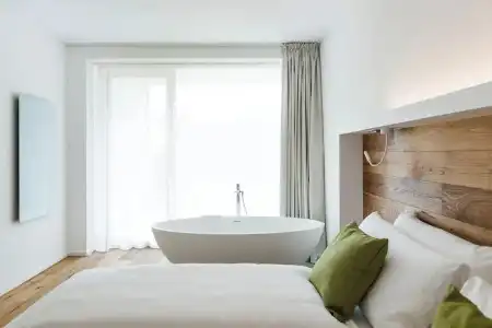 Garda Lake Suite - 97