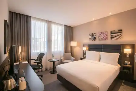 Hilton Garden Inn Frankfurt City Centre - 55