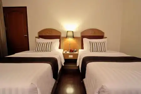 Grand Tower Inn Rama VI - 39
