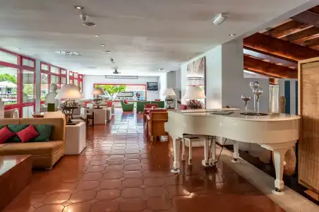 Parador De Nerja - 25