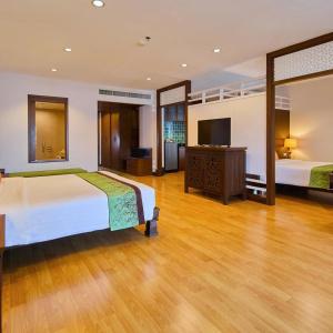 The Heritage Pattaya Beachfront Resort - 35