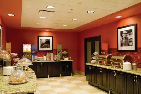 Hampton Inn & Suites Phoenix Chandler-Fashion Center AZ - 22